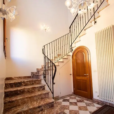 Dimora La Rosa Luxury House Lejlighed *